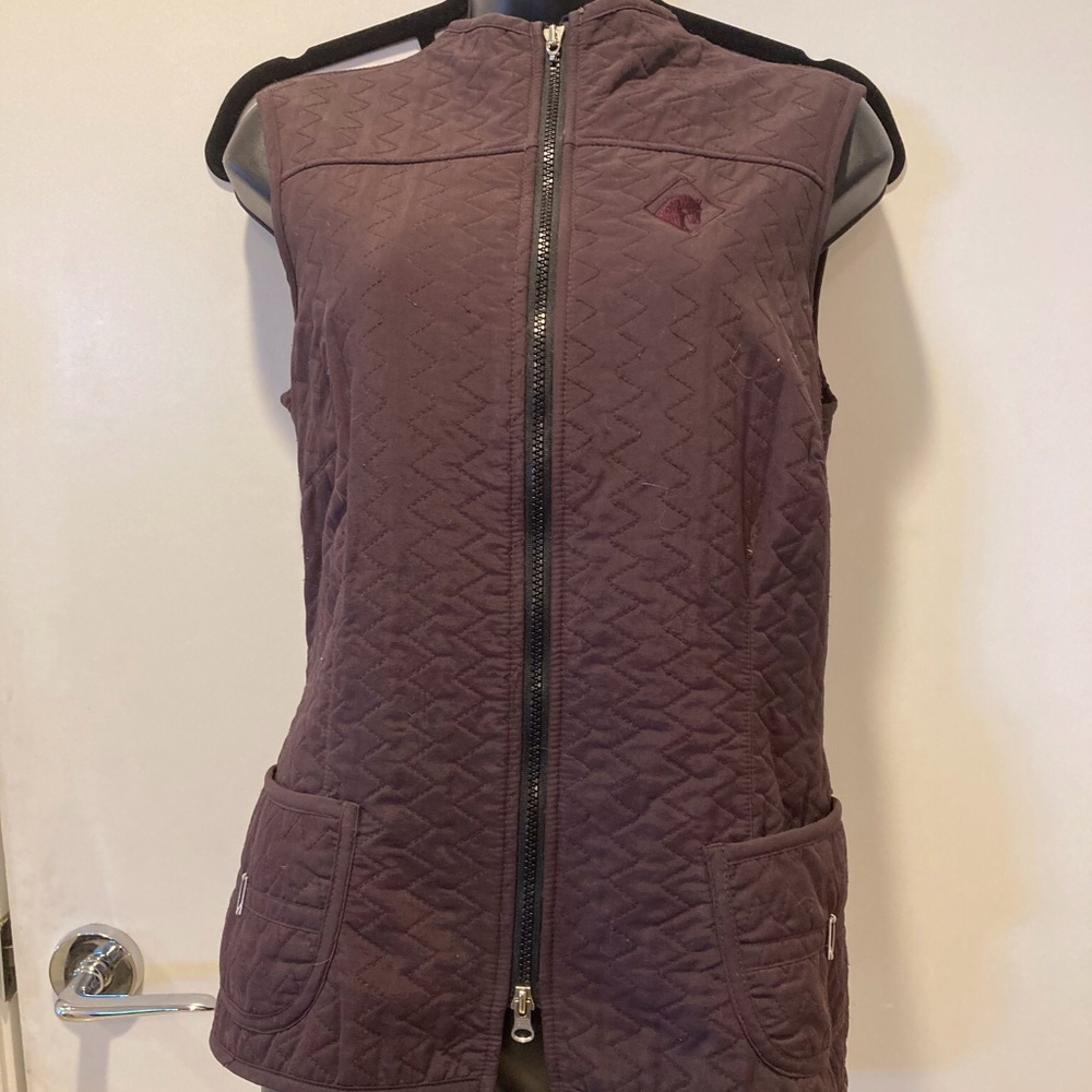 Lightweight Quilted Vest by Arista Equestrian